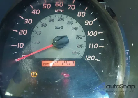 2011 Toyota Tacoma Prerunner V6 z USA, uszkodzony, nr VIN 5TFJU4GN0BX005095